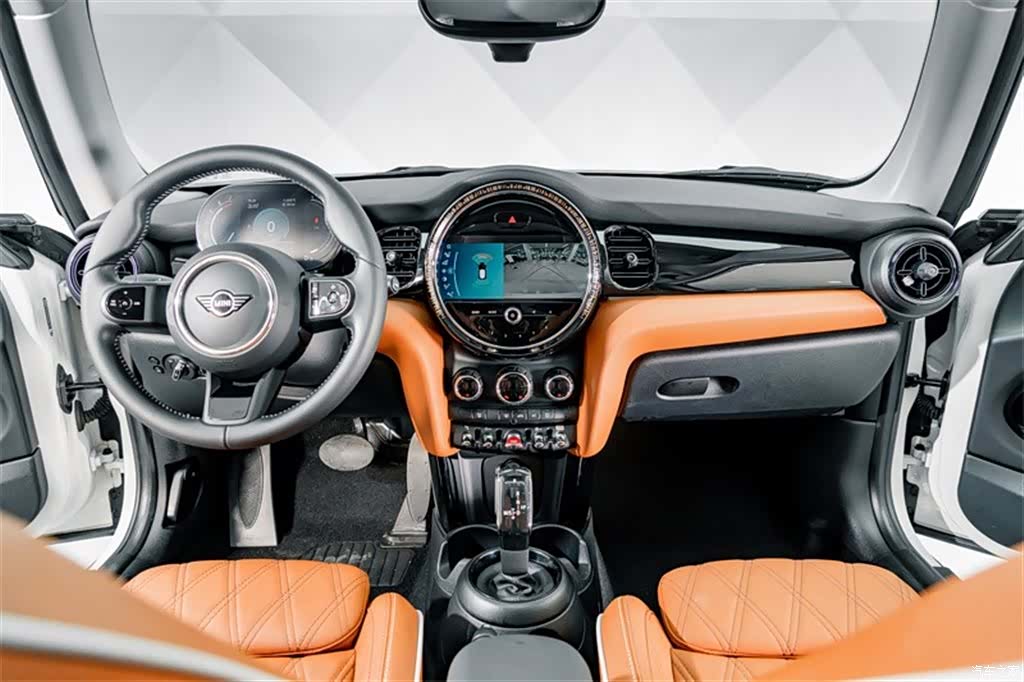 Mini Cooper, 2021 10