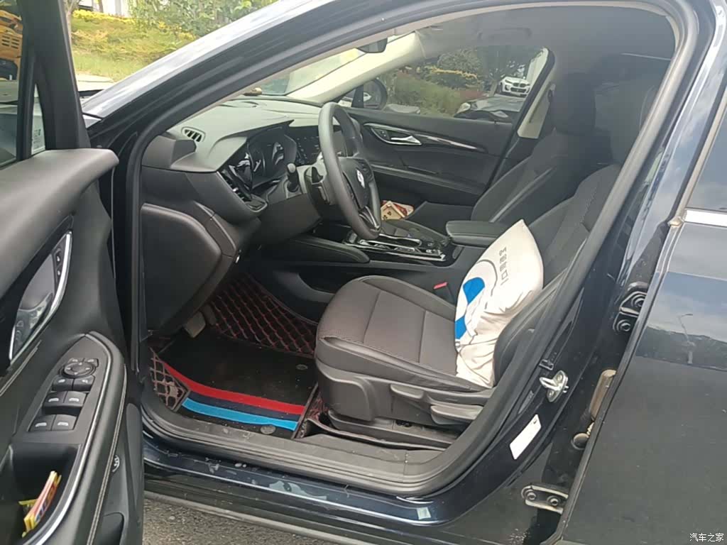 Buick Envision Plus, 2022 15