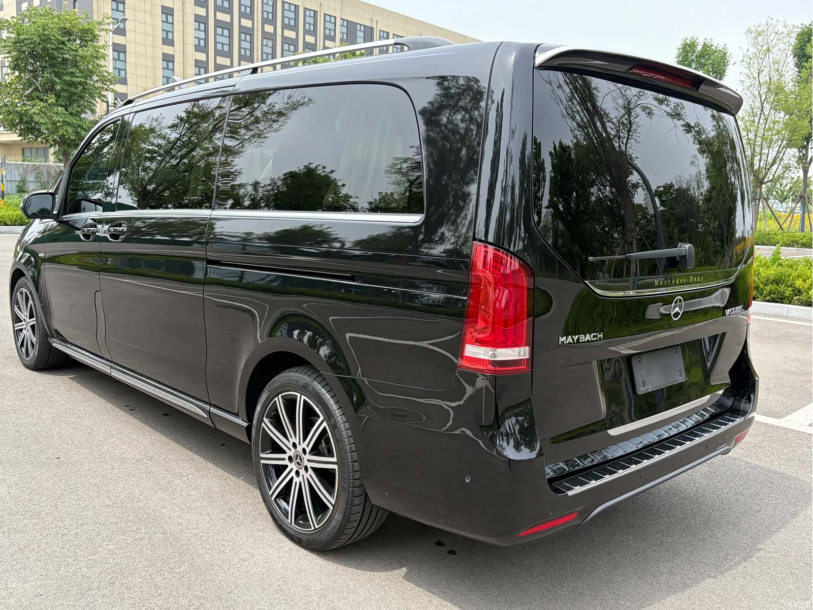 Mercedes-Benz V-Class, 2022 19