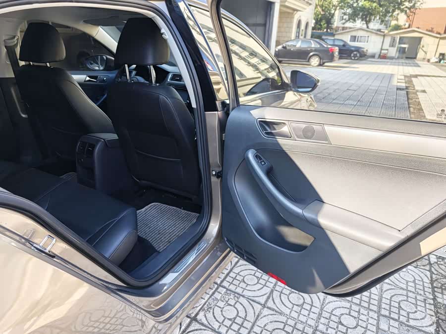 Volkswagen Sagitar 2014, фото 10
