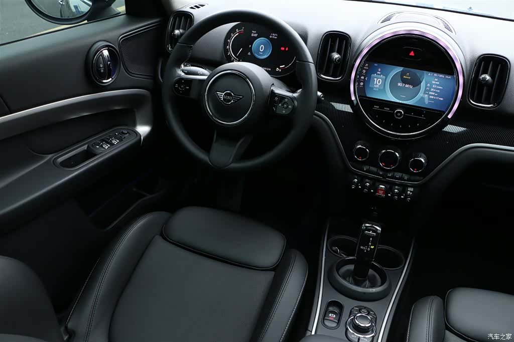 Mini Countryman, 2022 21