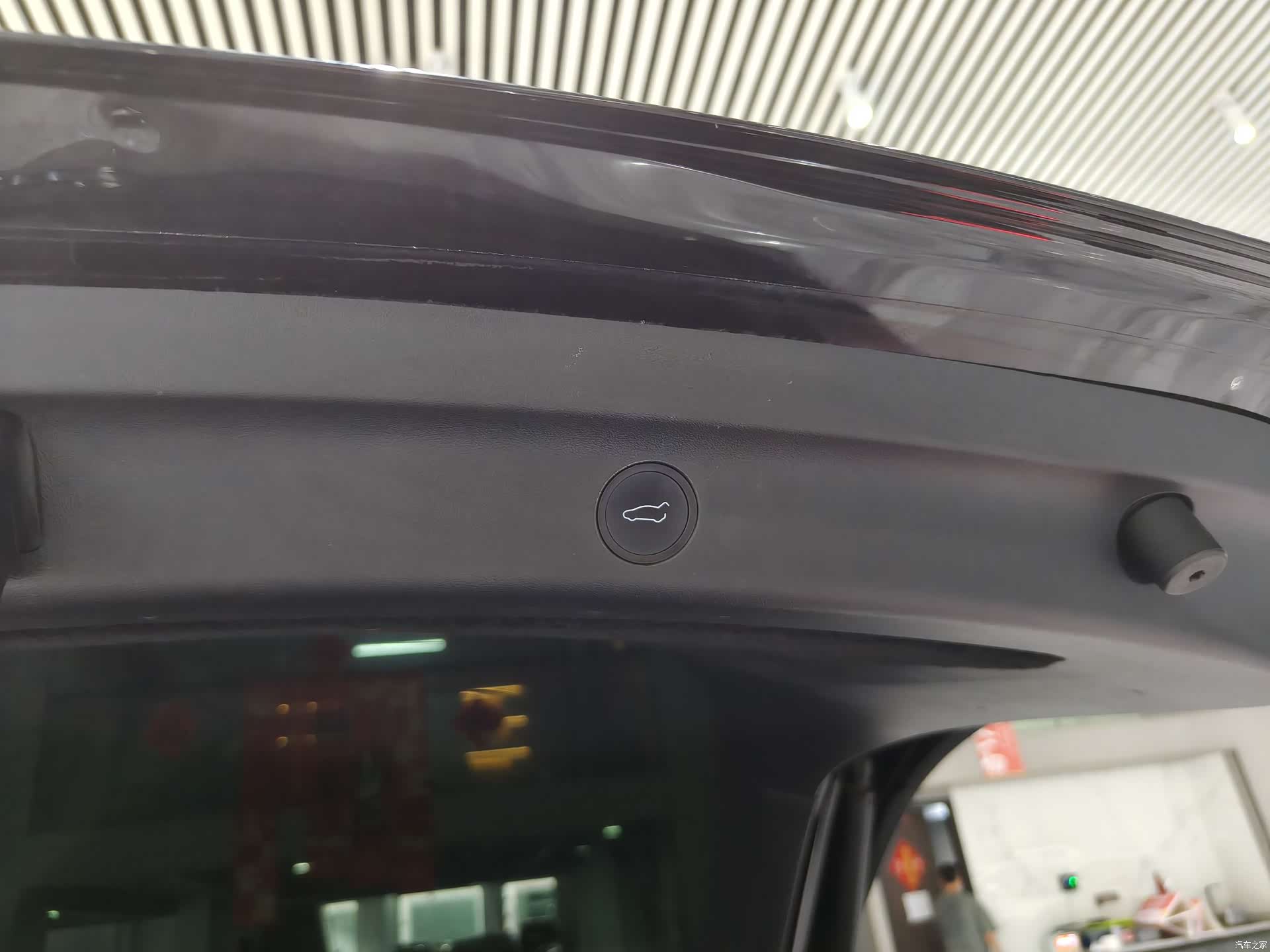 Tesla Model Y, 2022 10