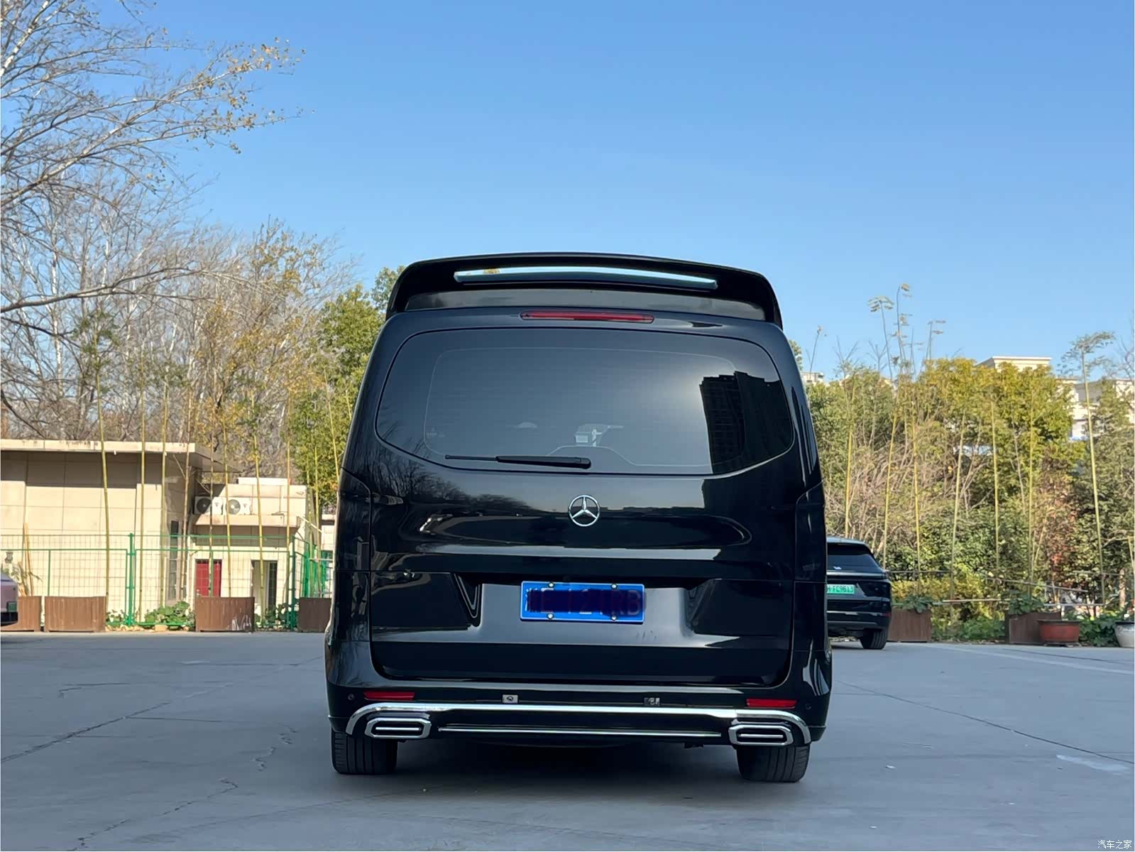 Mercedes-Benz 9, 2018 31
