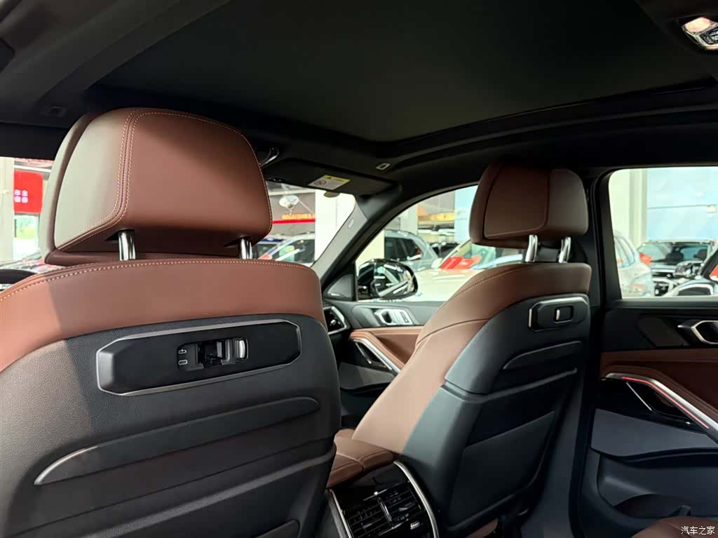 BMW X6, 2025 26