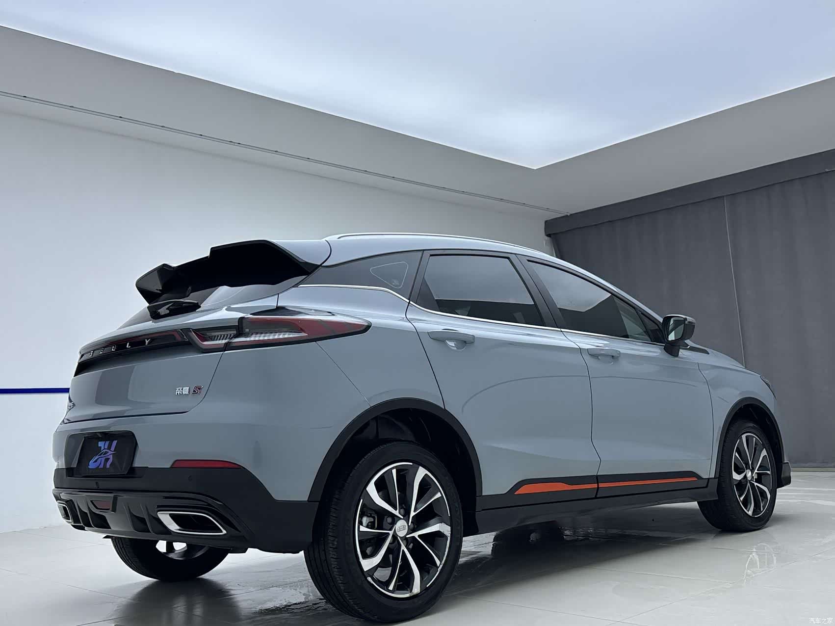 Geely Emgrand, 2023 6