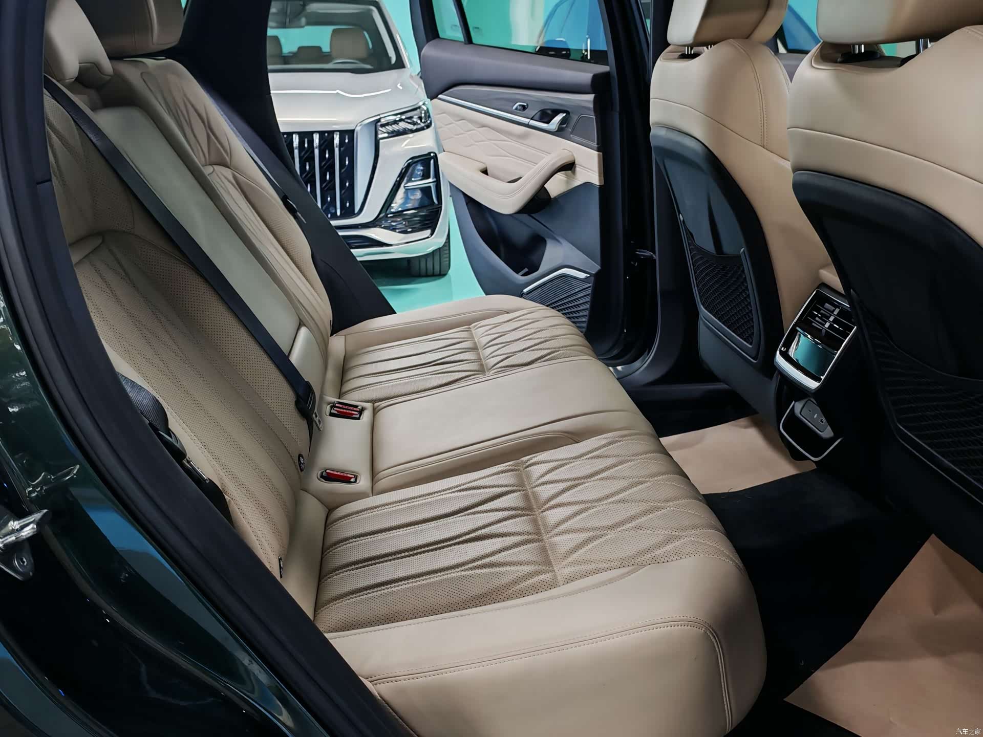 Geely Xingyue L, 2024 9