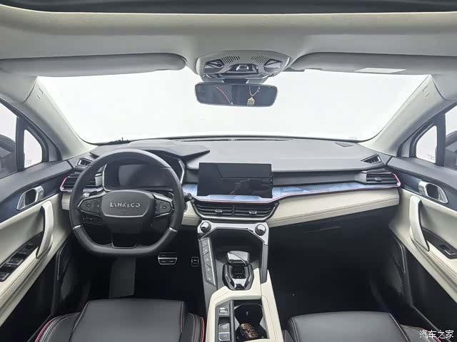 Lynk & Co 02, 2021 7