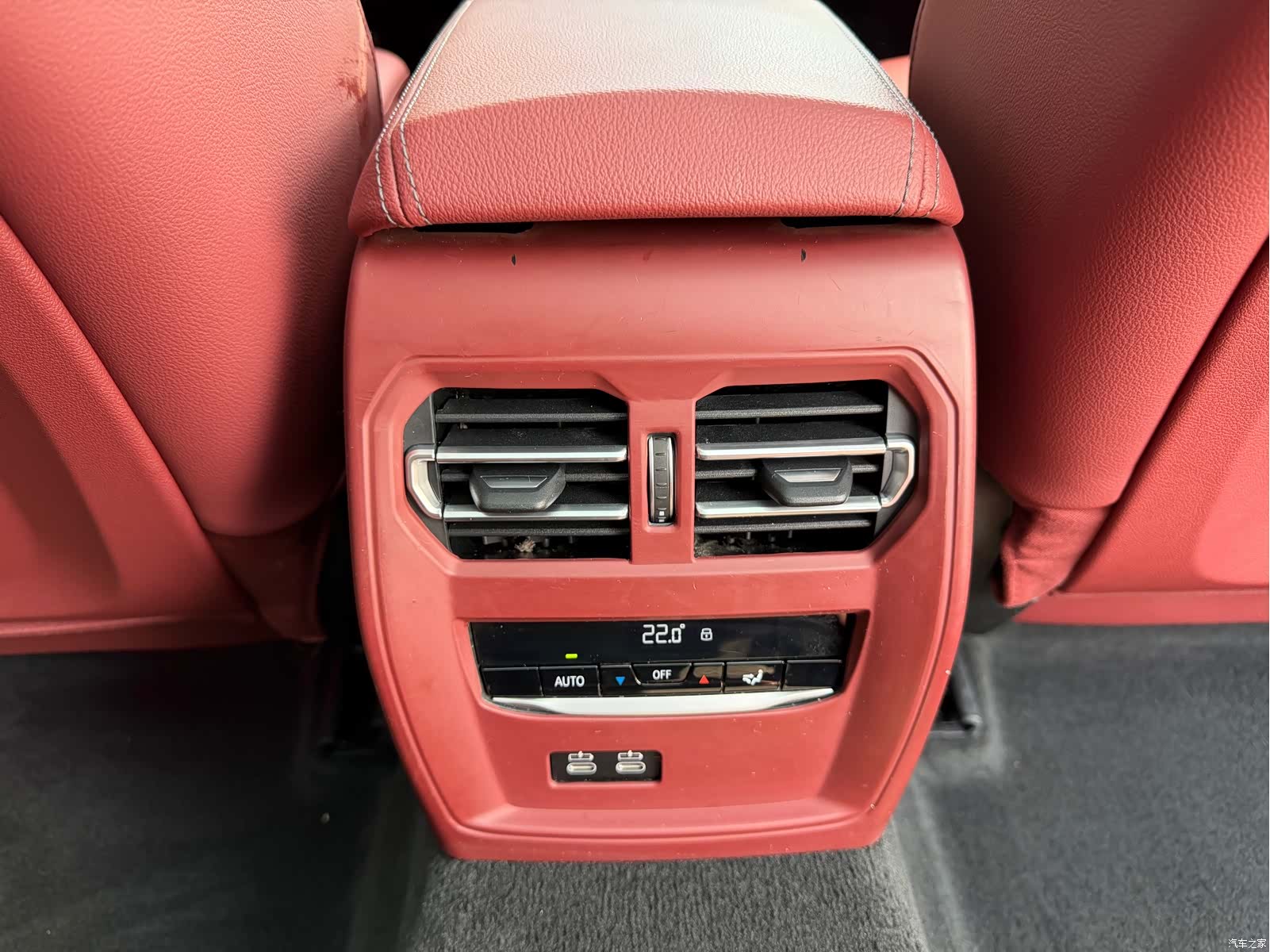 BMW 3 Series, 2023 10