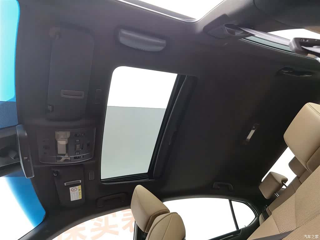 Lexus ES, 2021 14