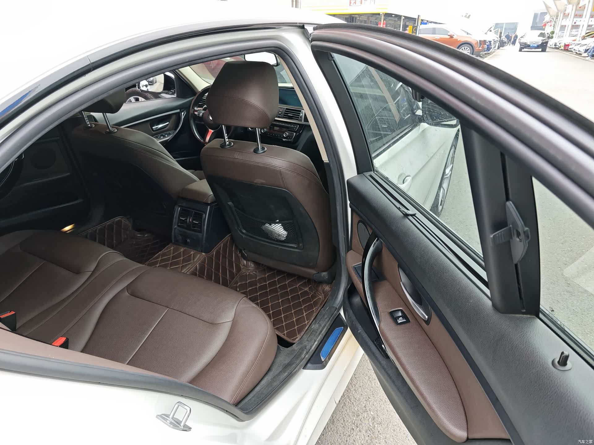 BMW 3 Series, 2017 6