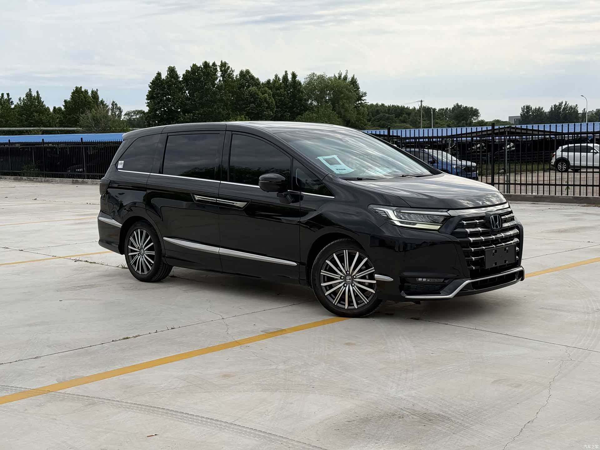 Honda Elysion, 2023 7