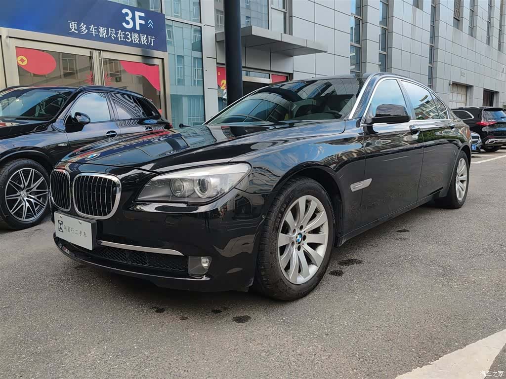 BMW 7 Series, 2011 1