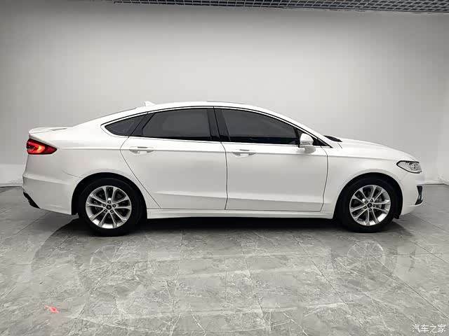 Ford Mondeo, 2020 17