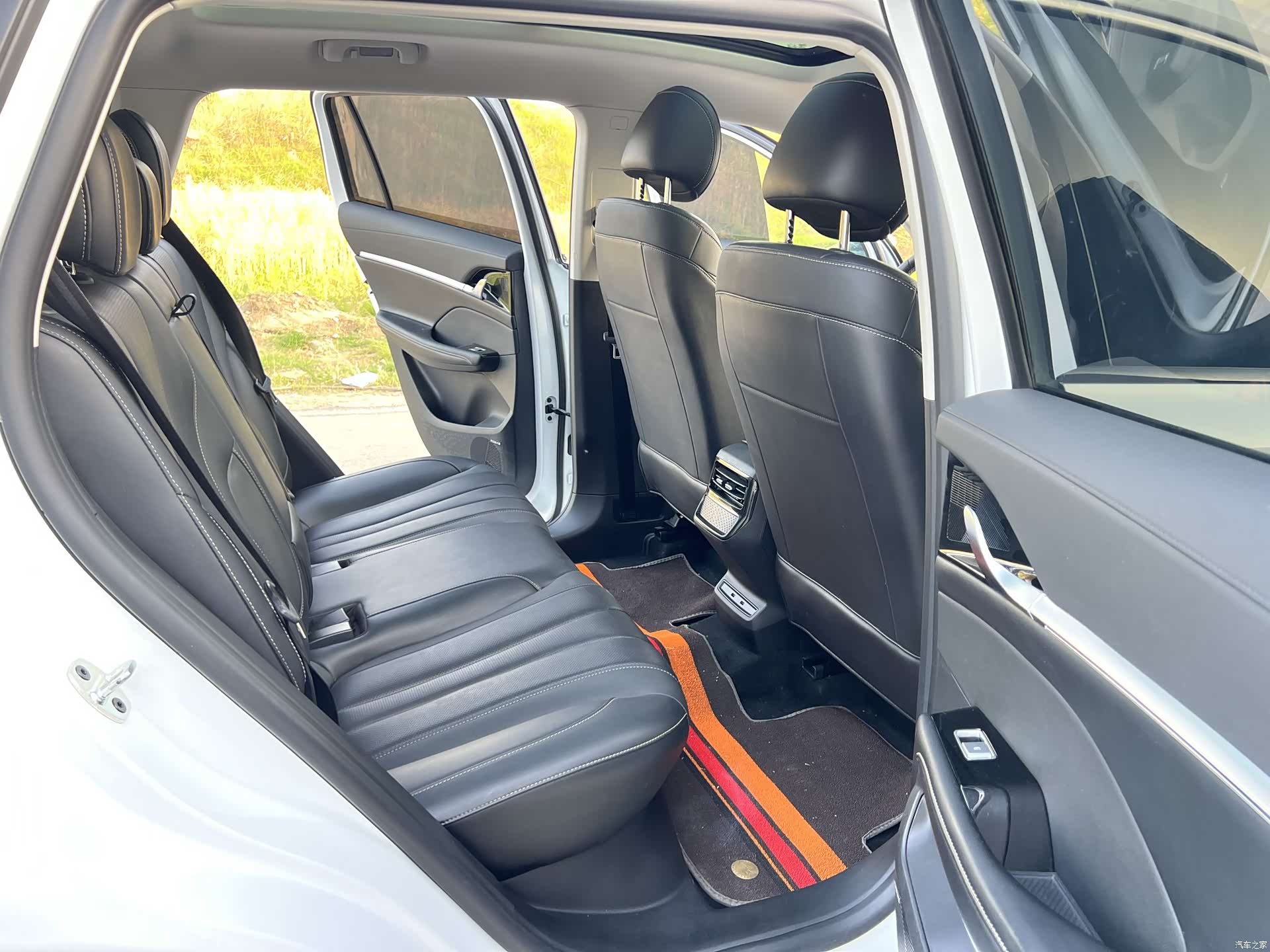 Roewe RX5, 2022 18