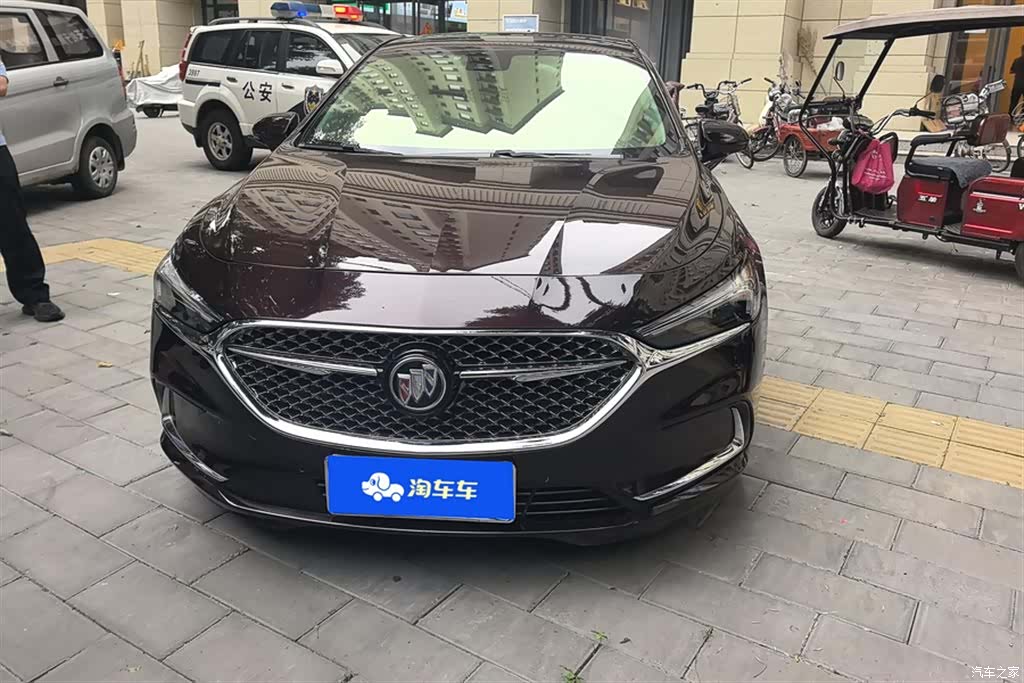Buick LaCrosse, 2022 2