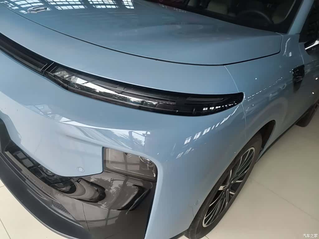 Leapmotor B10, 2025 24
