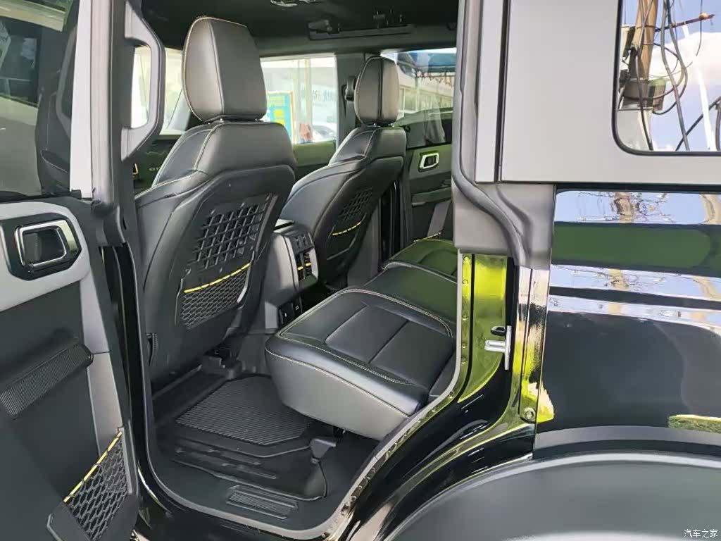 Ford Bronco, 2025 7