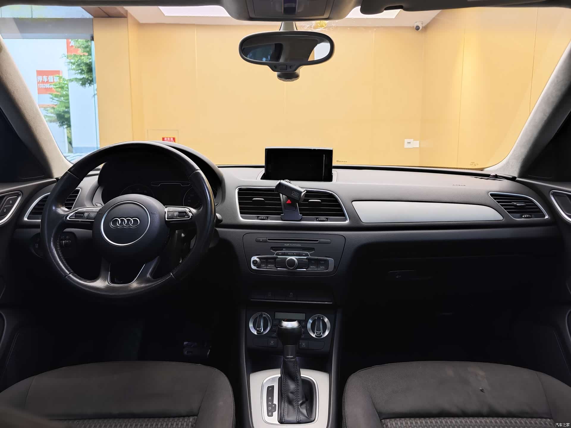 Audi Q3, 2015 20