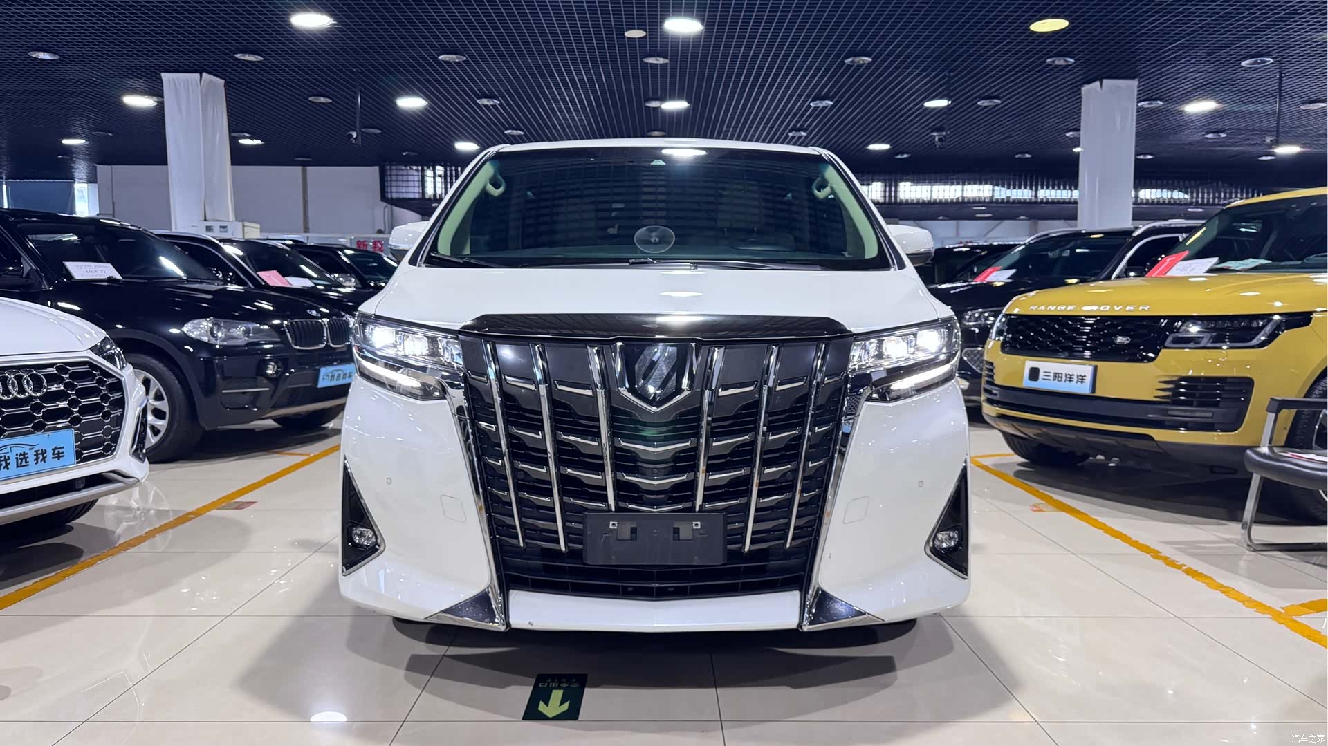 Toyota Alphard, 2022 2