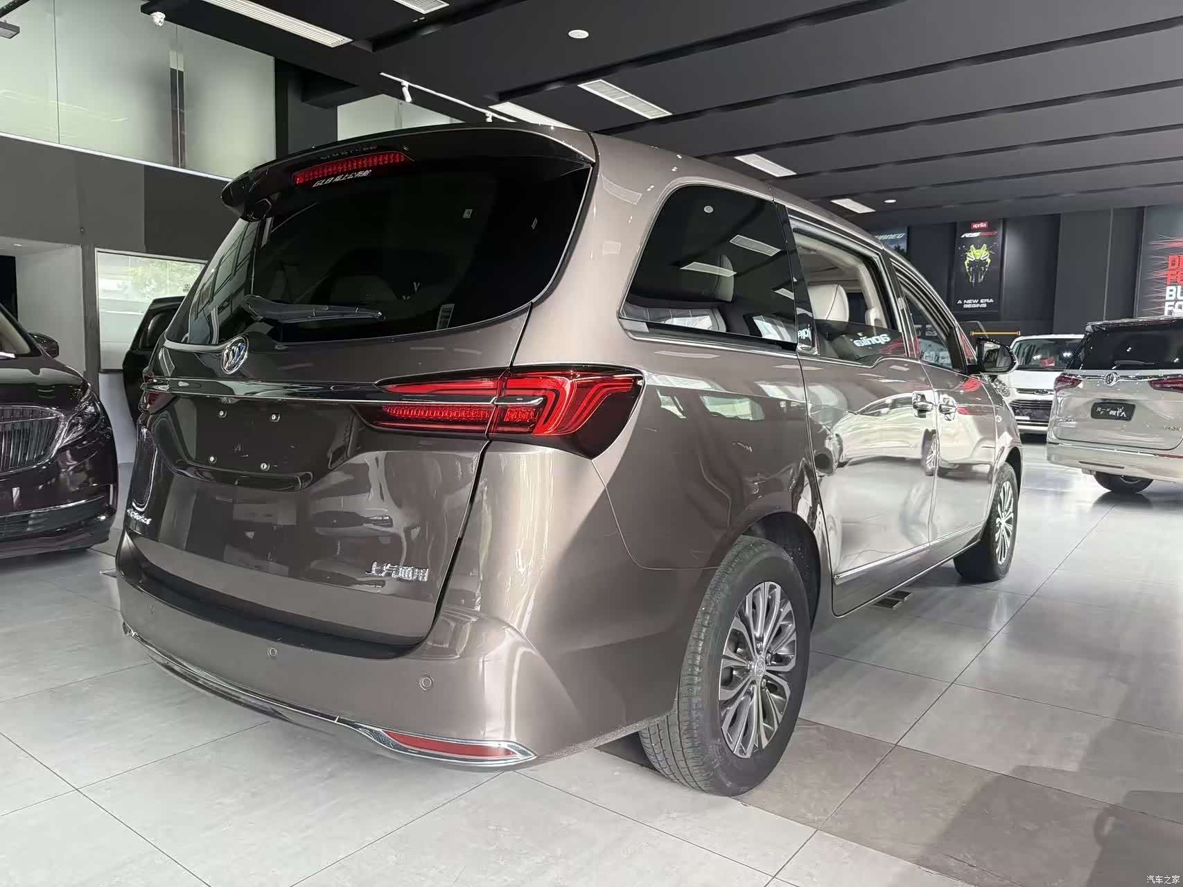 Buick GL8, 2021 16