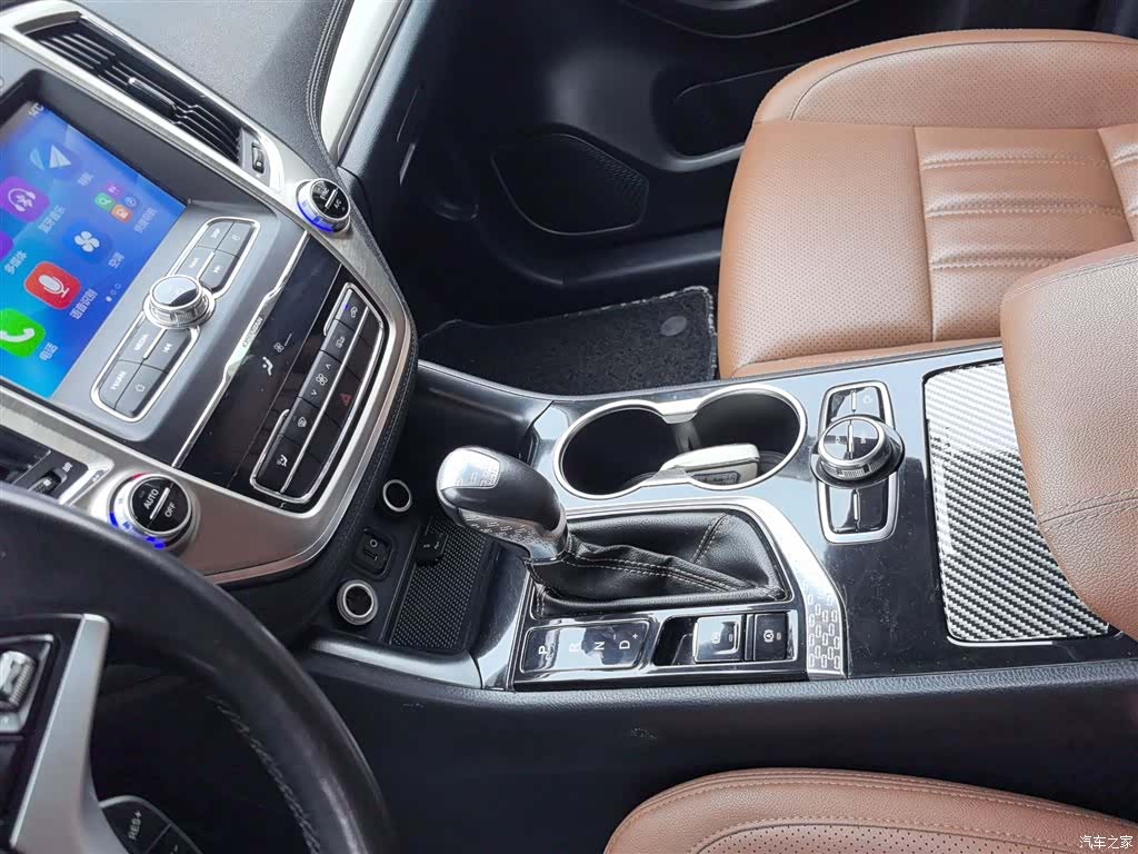 Changan CS95, 2017 21