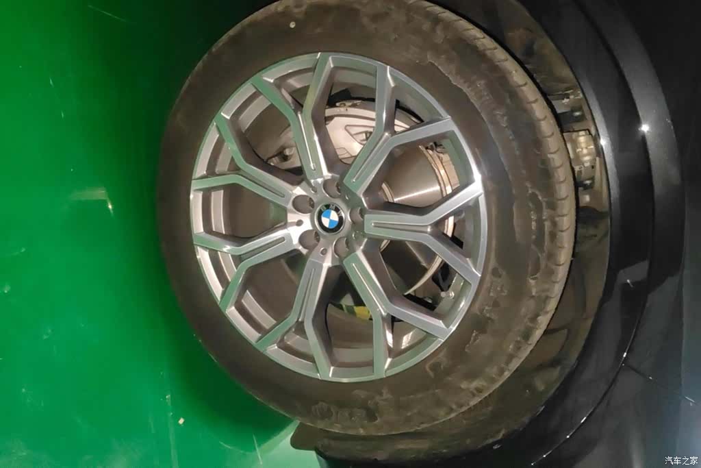 BMW X7, 2024 6