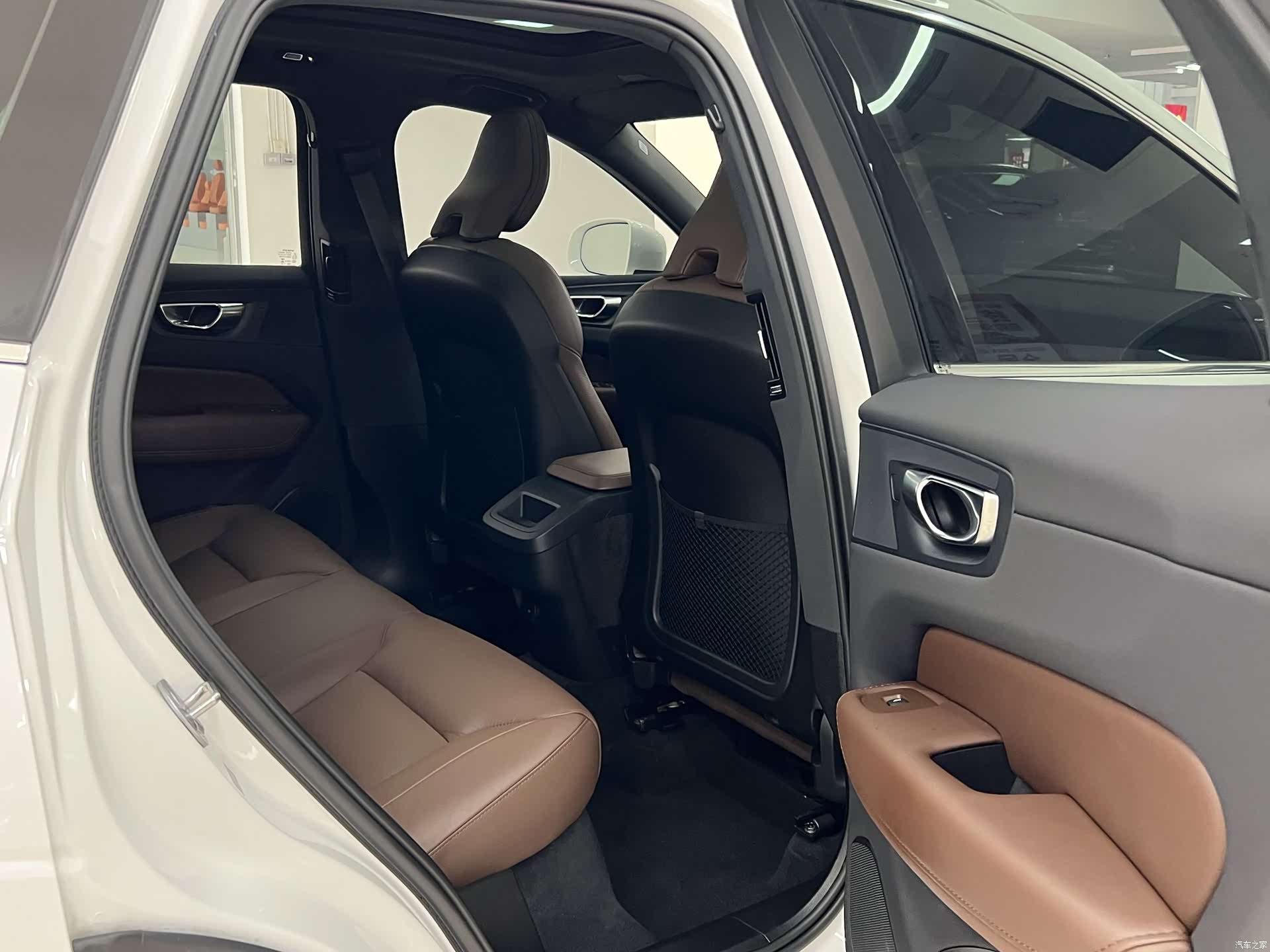 Volvo XC60, 2024 12