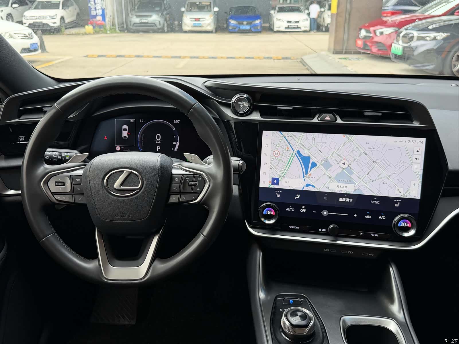 Lexus RZ, 2023 10