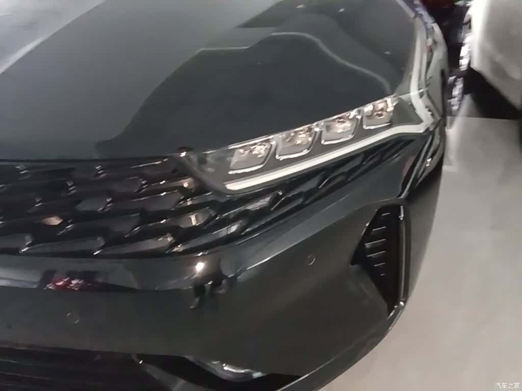 Kia K5, 2022 24
