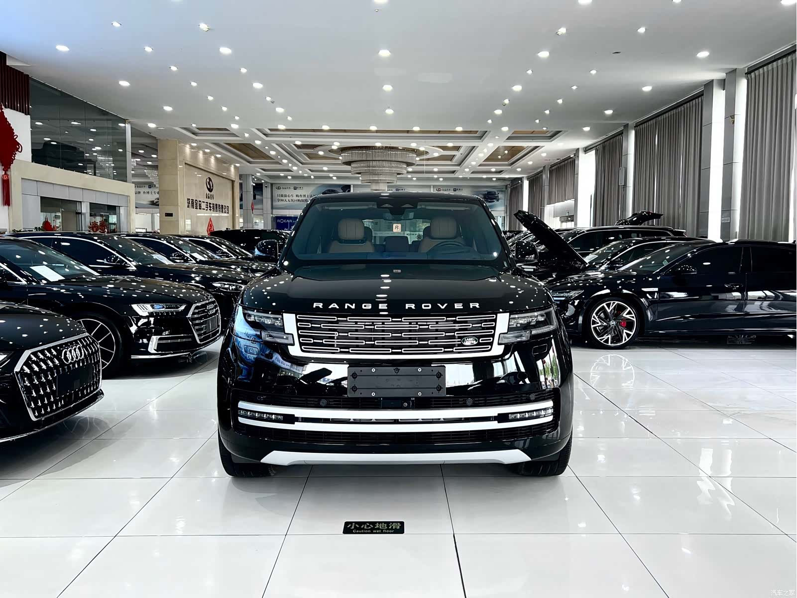 Land Rover Range Rover, 2024 3