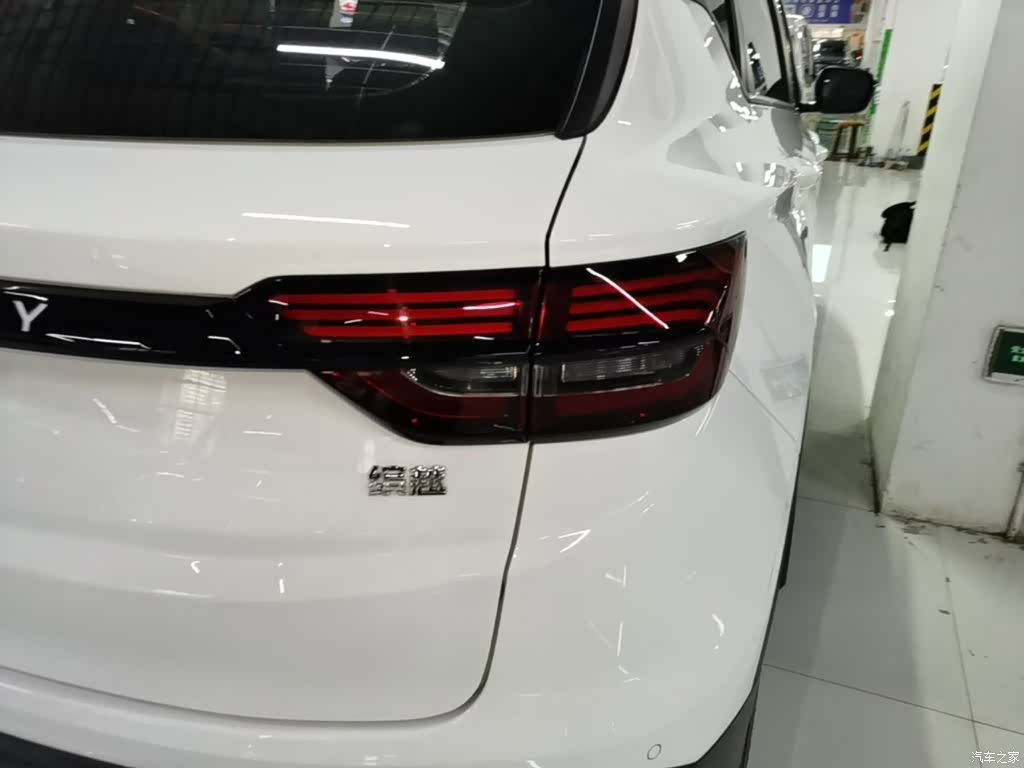 Geely Coolray, 2025 8