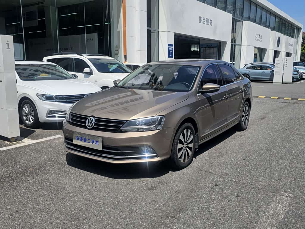 Volkswagen Sagitar