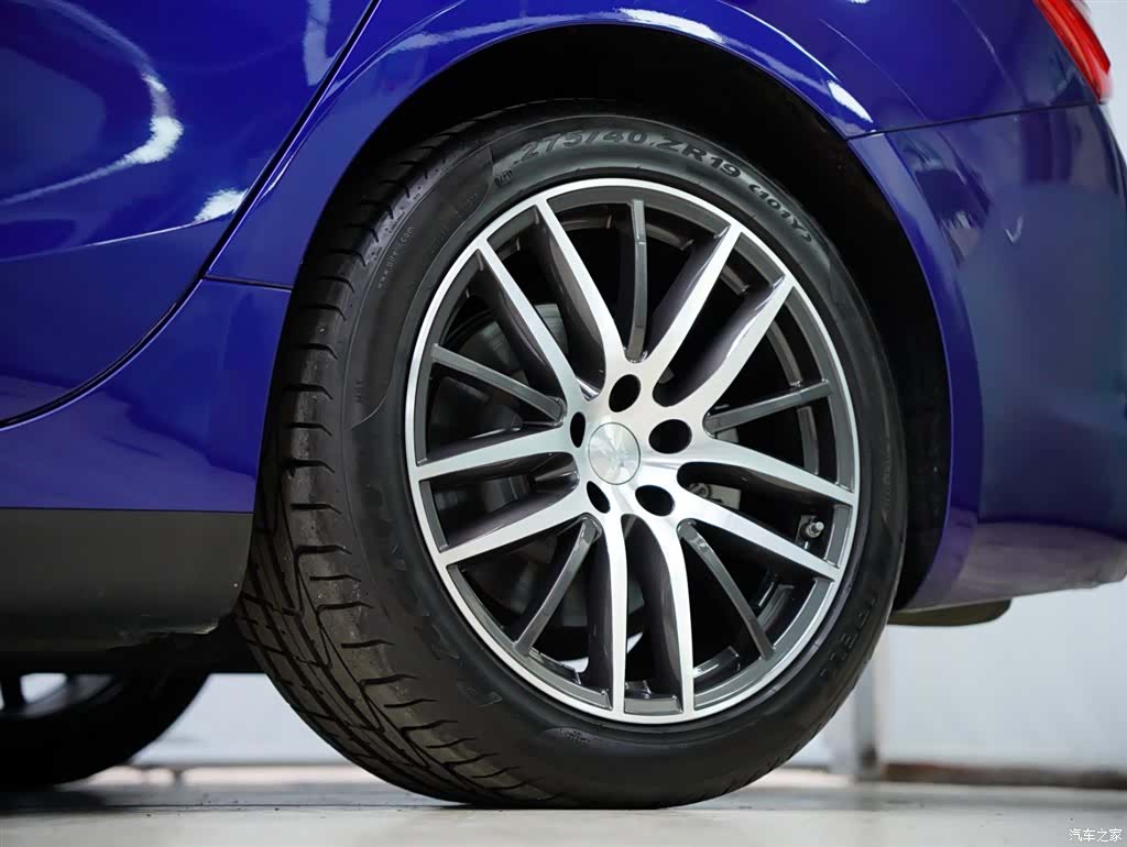 Maserati Ghibli, 2019 23
