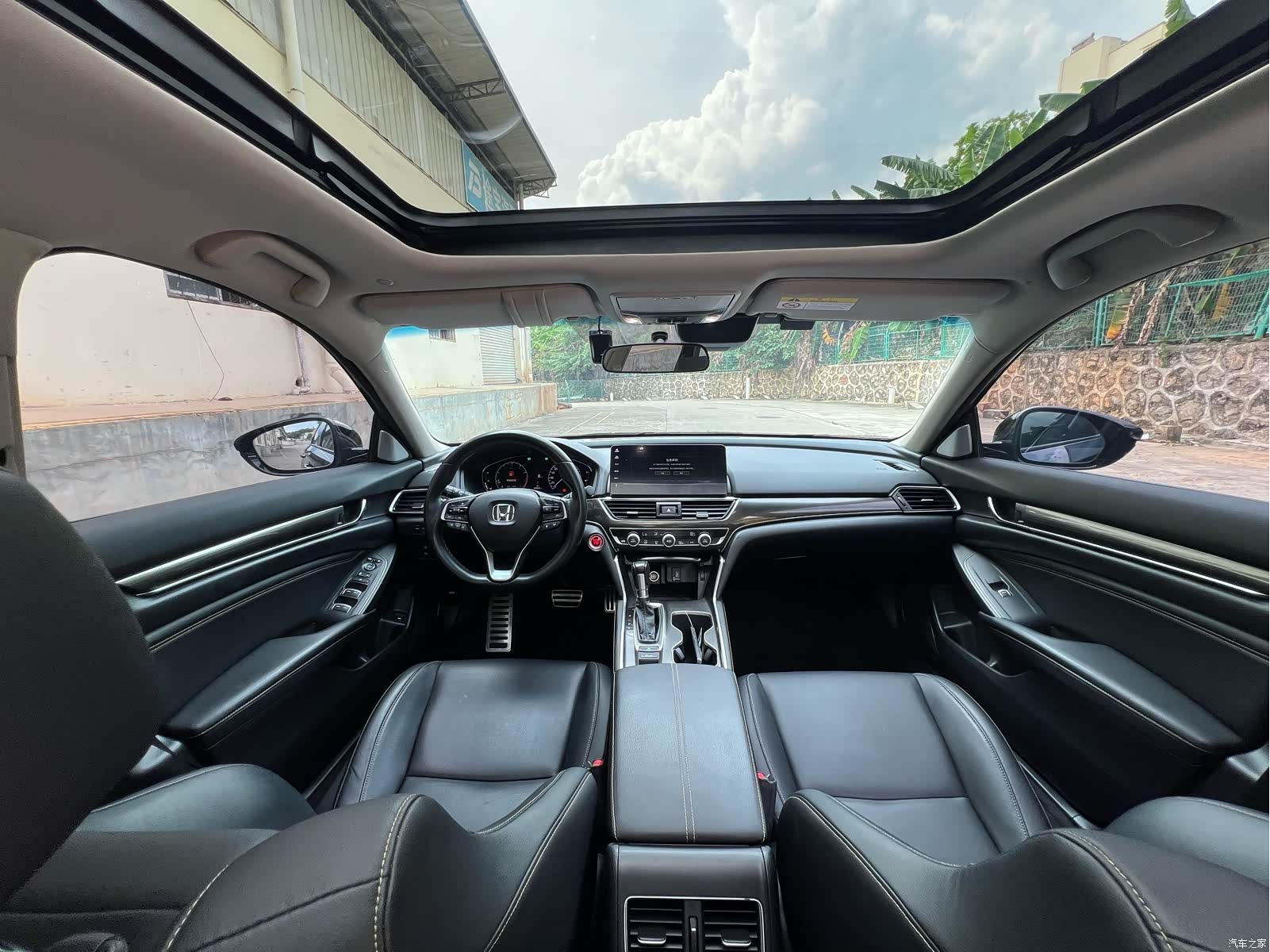 Honda Accord, 2022 все фото