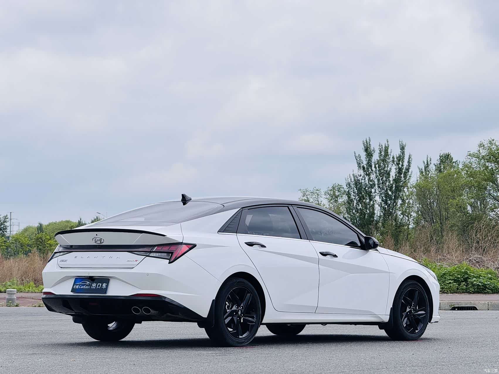 Hyundai Elantra, 2023 4