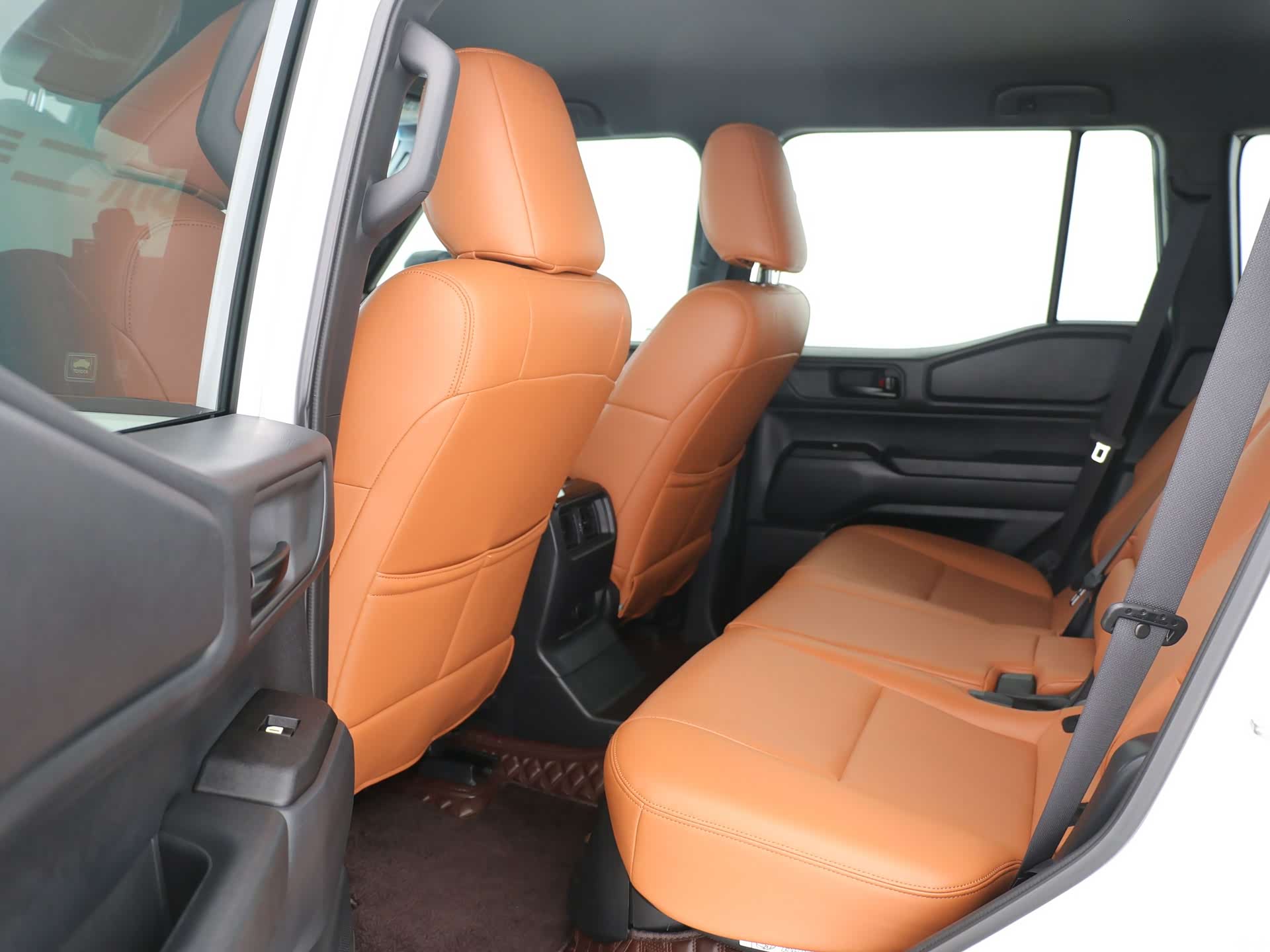Toyota Prado, 2024 10