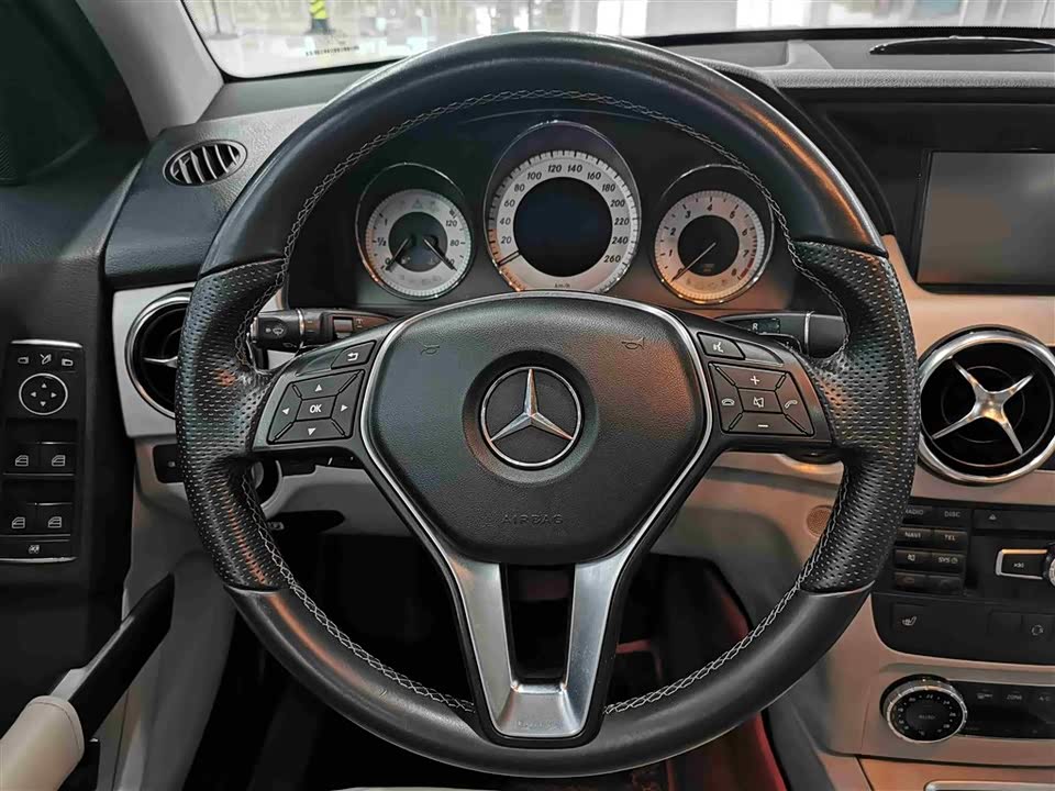 Mercedes-Benz GLK class