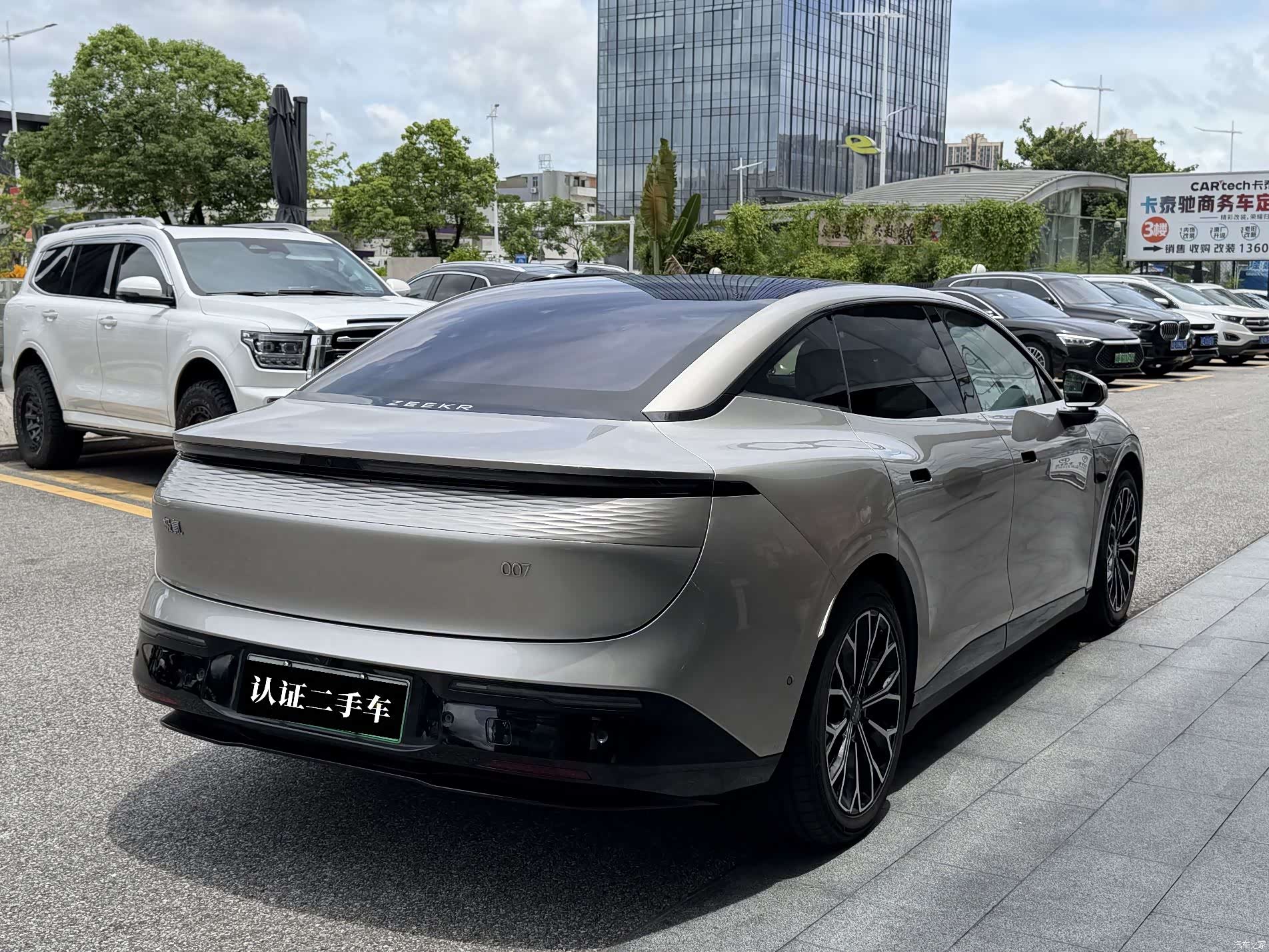 Zeekr 007, 2024 7