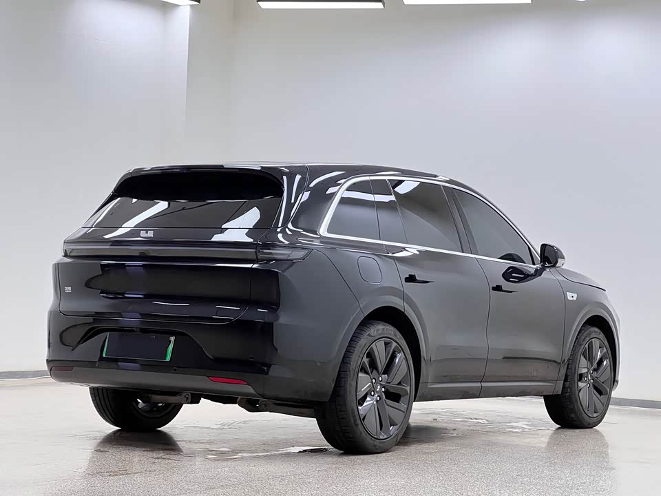 Li Auto Ideal L6