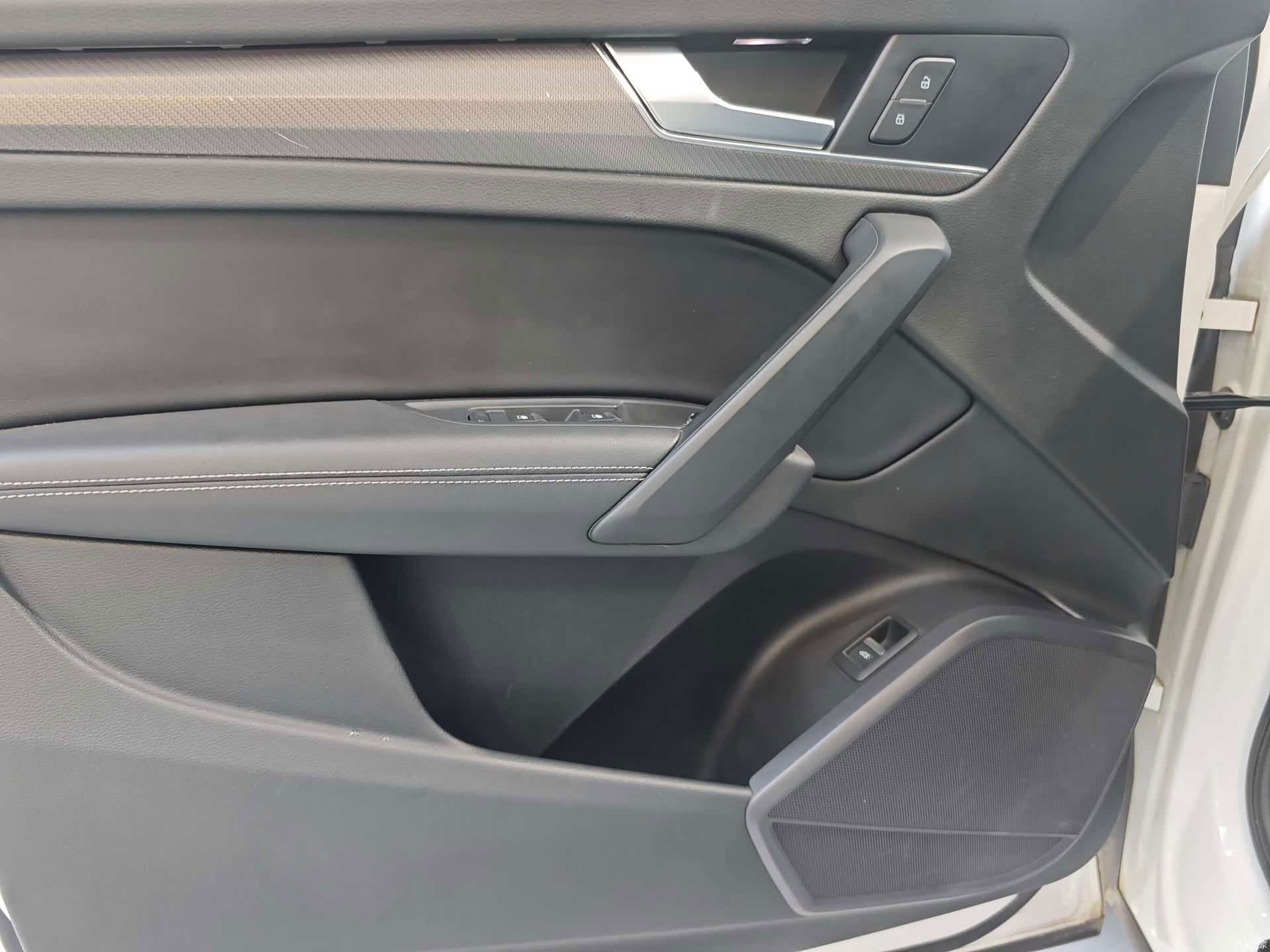 Audi Q5L, 2021 6