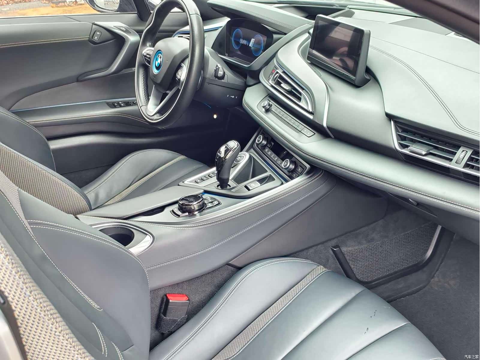 BMW i8, 2018 17
