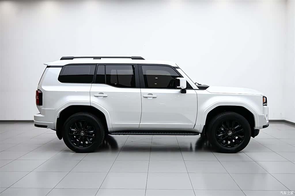 Toyota Prado, 2026 6