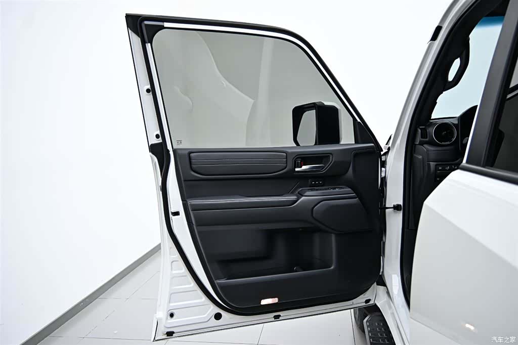 Toyota Prado, 2026 21