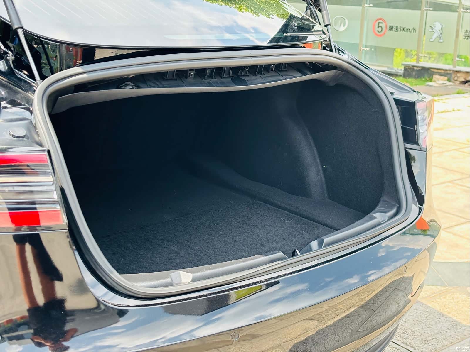 Tesla Model 3, 2020 20