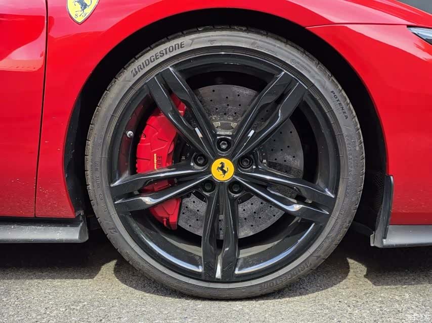 Ferrari 296, 2023 14