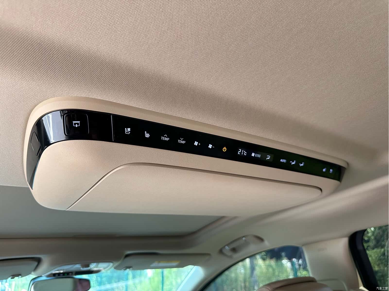 Buick GL8, 2025 20