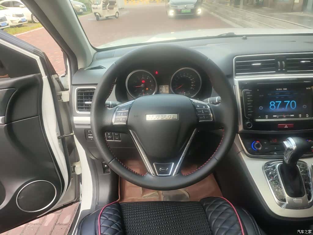 Haval M6, 2018 11