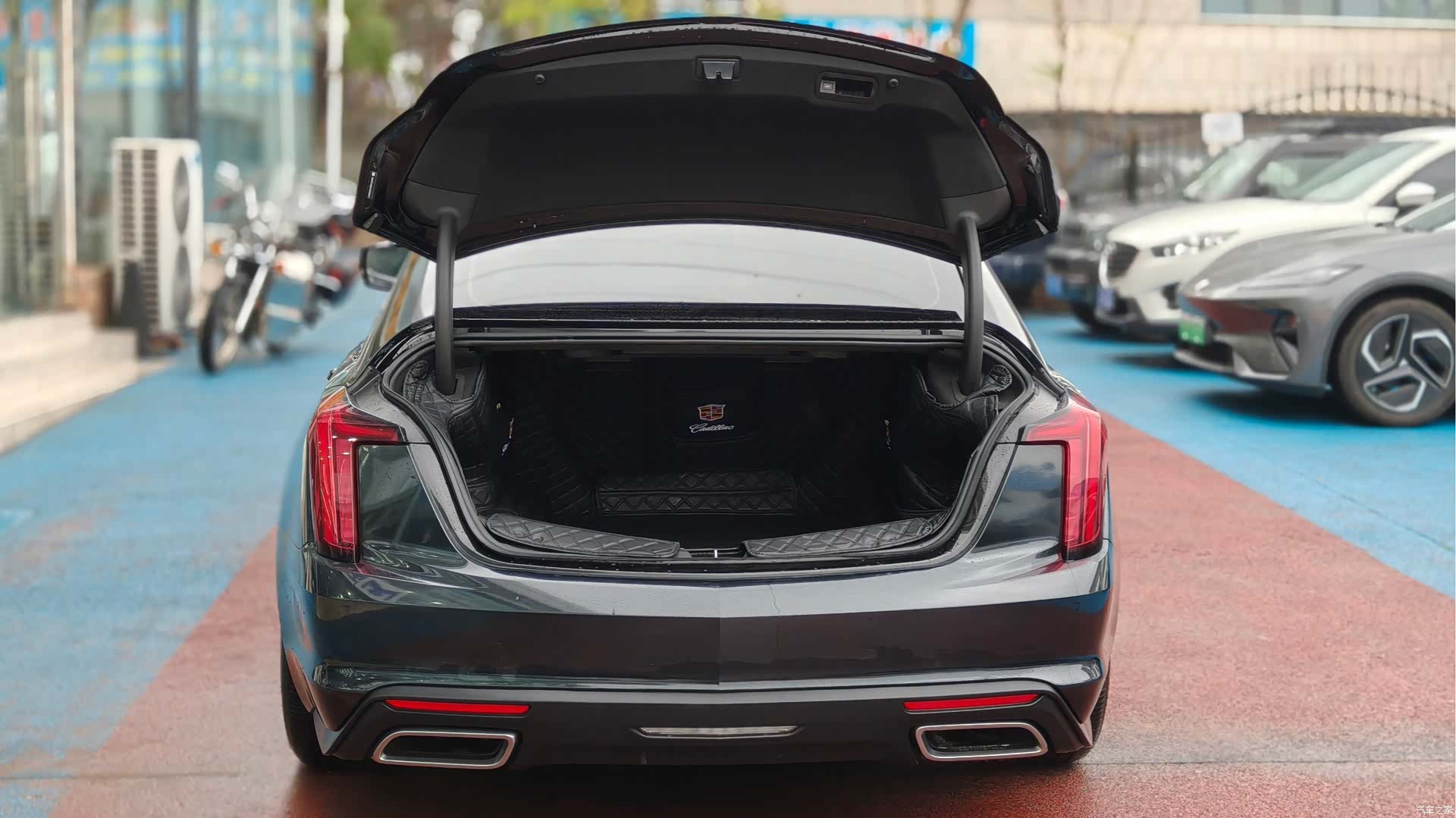 Cadillac CT5, 2023 7