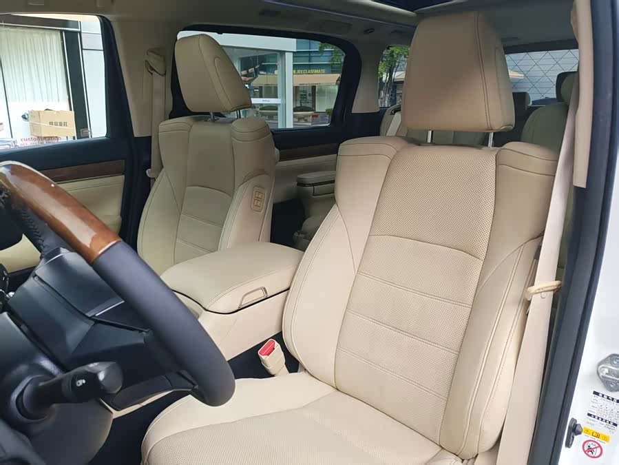 Toyota Alphard 2016, фото 15