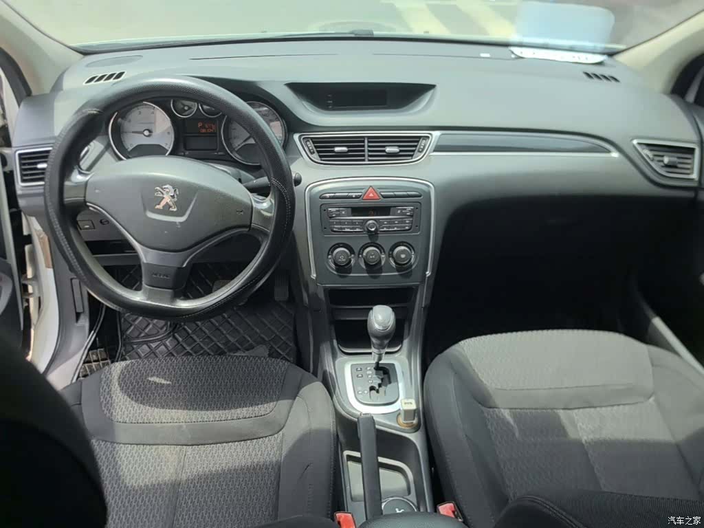 Peugeot 308, 2014 10